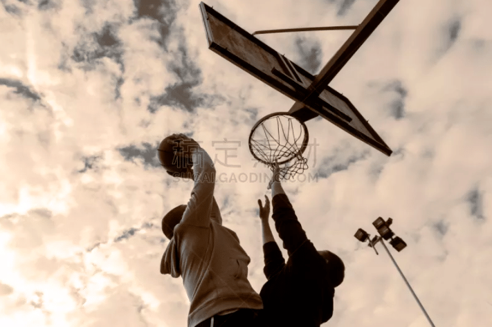 媒体热议中国男篮不敌韩国：球员陷入全运会疲惫期&缺乏稳定持球者